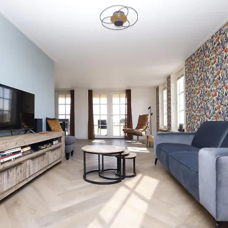 Villa In Wieringer Park With Garden Hippolytushoef